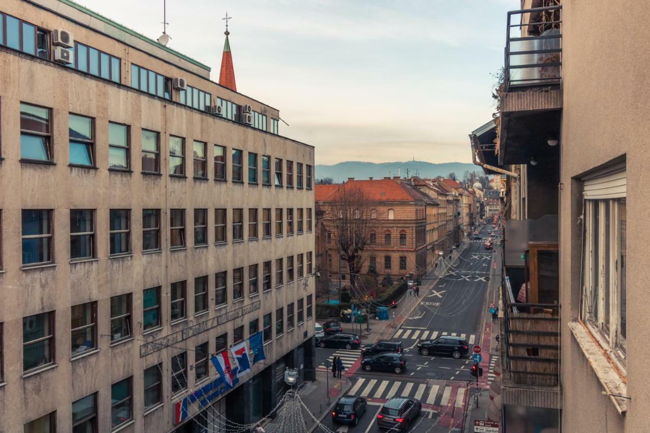 Apartment Luna Zagreb Bagian luar foto